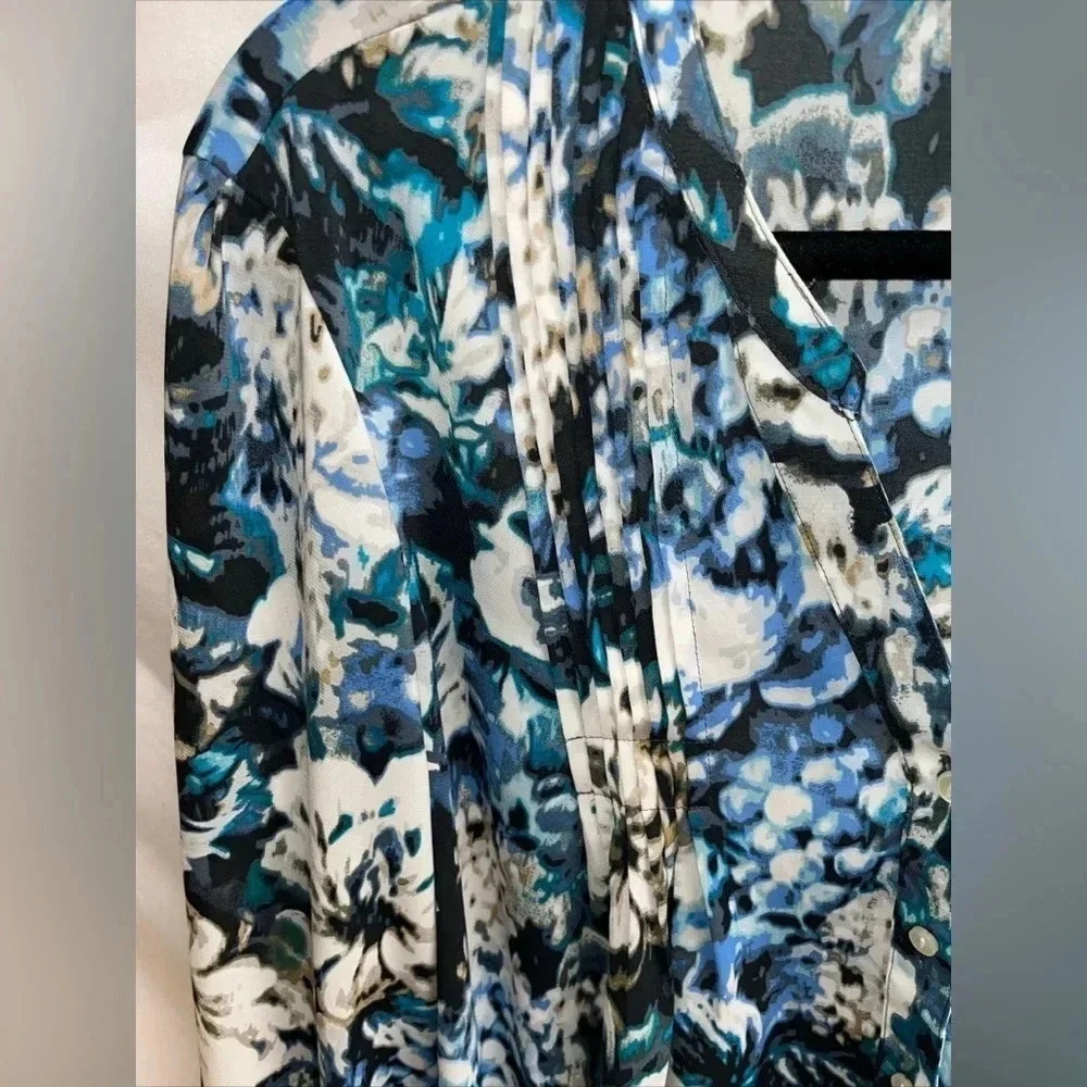 IZOD Blue Floral Blouse Women’s XL Flowy Boho 3/4 Sleeve Top - Picture 6 of 6